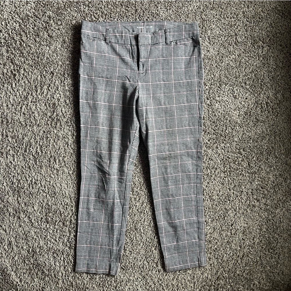 Old Navy Pixie Ankle Plaid Pants